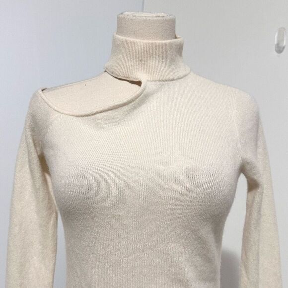 Antonio Melani Tina Cutout Cashmere Sweater Ivory XS Contemporary Minimalist - Picture 3 of 8